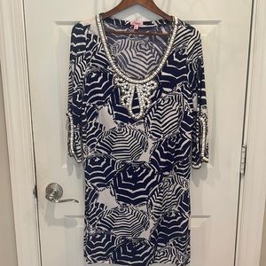 Lilly Pulitzer size 4 blue and white dress